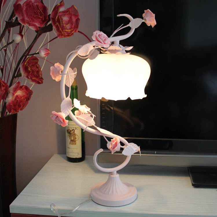 Iron Art Pink Ceramic Rose Bed Lamp For Bedroom