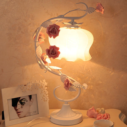 Iron Art Pink Ceramic Rose Bed Lamp For Bedroom